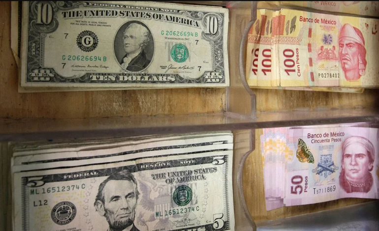 Peso mexicano avanza por debilidad de dólar, perfila cuarta alza semanal