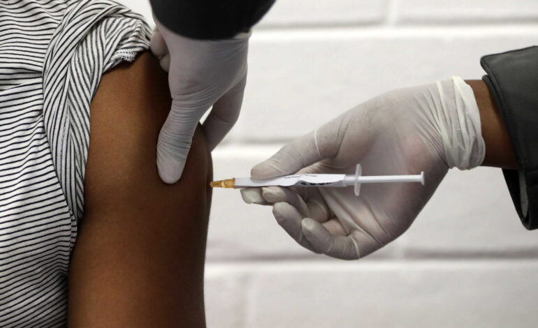 EU espera vacunar a partir del 12 de diciembre y abatir la pandemia en mayo