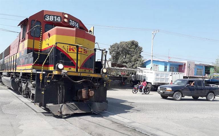 KCS erige un puente fronterizo de trenes