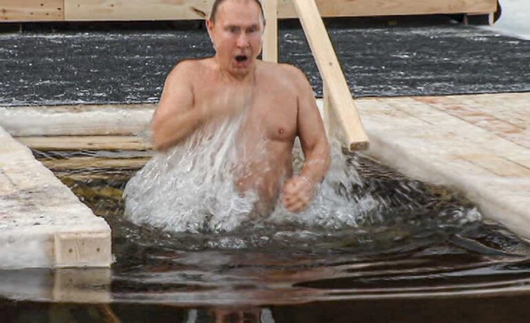 Putin se da chapuzón en agua helada para celebrar la Epifanía