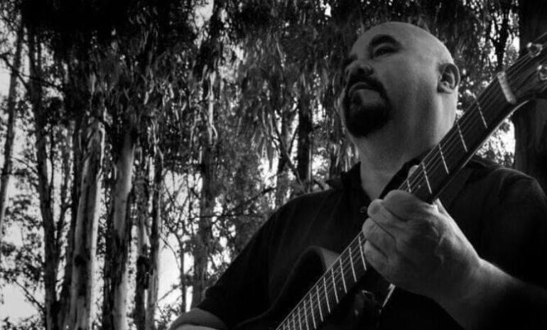 Murió Adrián Barrenechea, uno de los cantautores más destacados de Bolivia