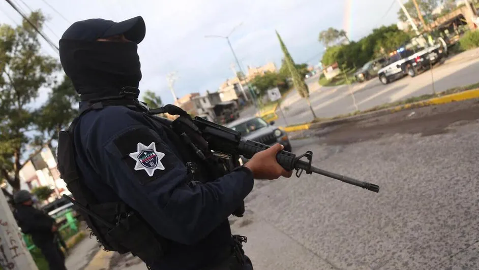 Reportan enfrentamientos armados en Zitácuaro, Michoacán